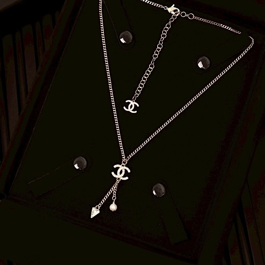 18k香奶奶”25金雙C三角珍珠吊墜”高奢定製長項鍊