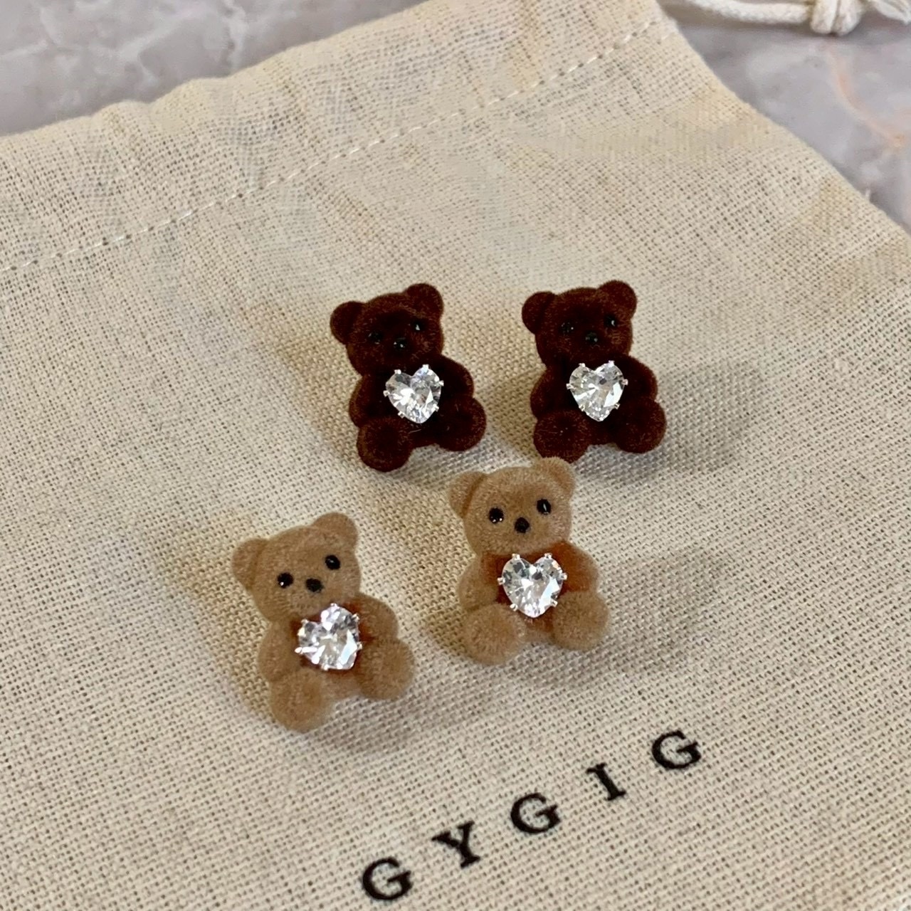 Gy”毛絨絨水鑽心立體小熊熊定製耳釘