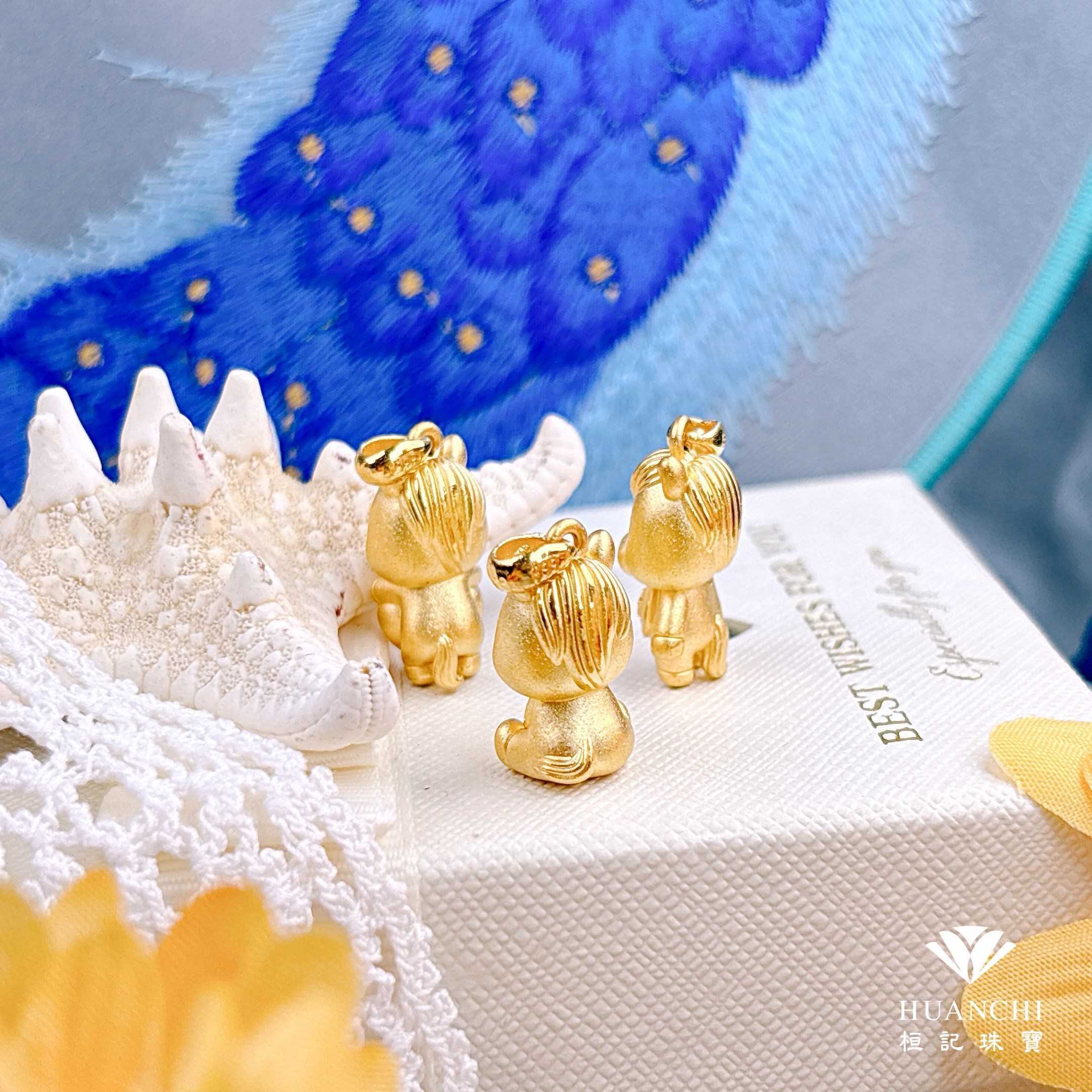 可愛馬寶貝/愛馬飾/微笑小馬 黃金墜子