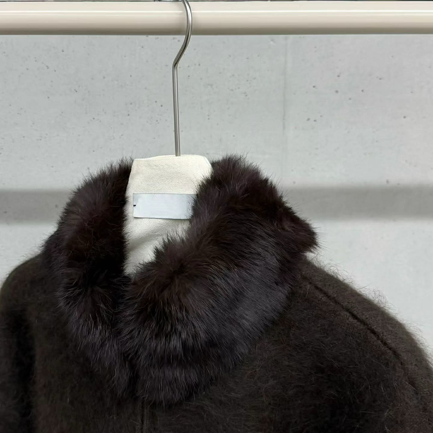 FN34 可拆式毛領安哥拉毛外套（現貨）