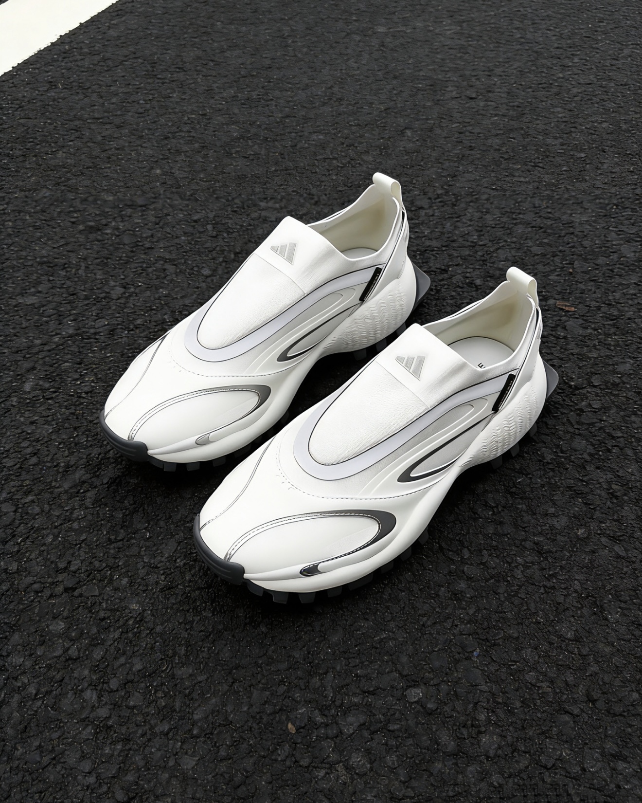 【Focus Store】預購 Adidas Seeulater Driftcore "White Silver" 白銀 一腳凳 Cordura抗撕裂材質 KJ9098