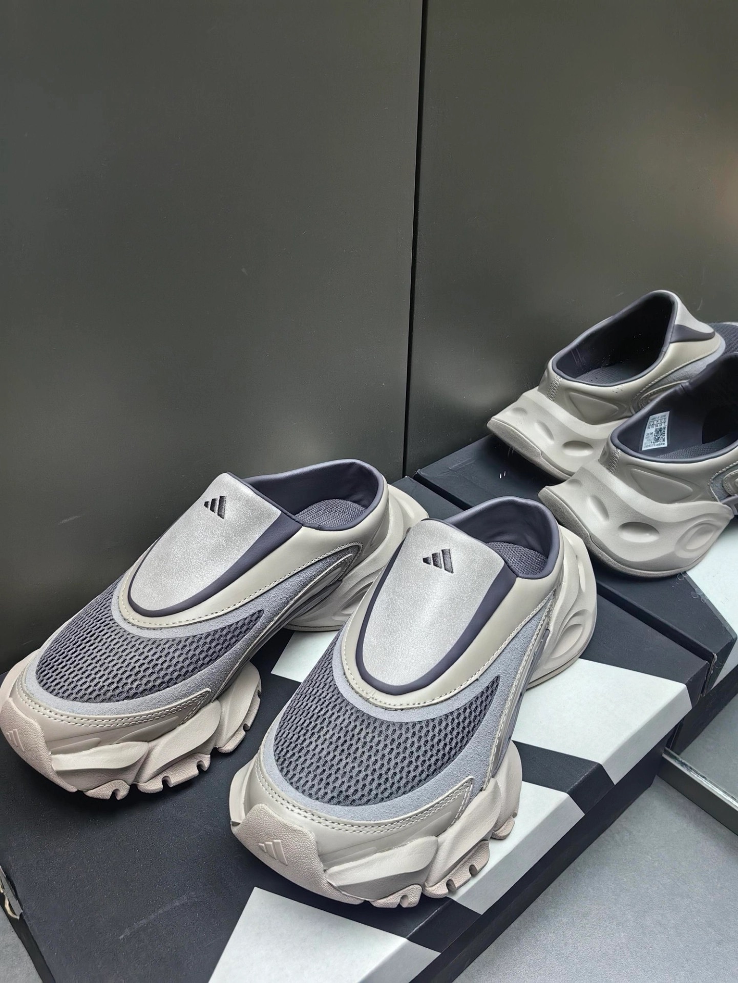 代購-Adidas XLG Runner Mule FOS Grey 灰色 穆勒鞋  JS4586