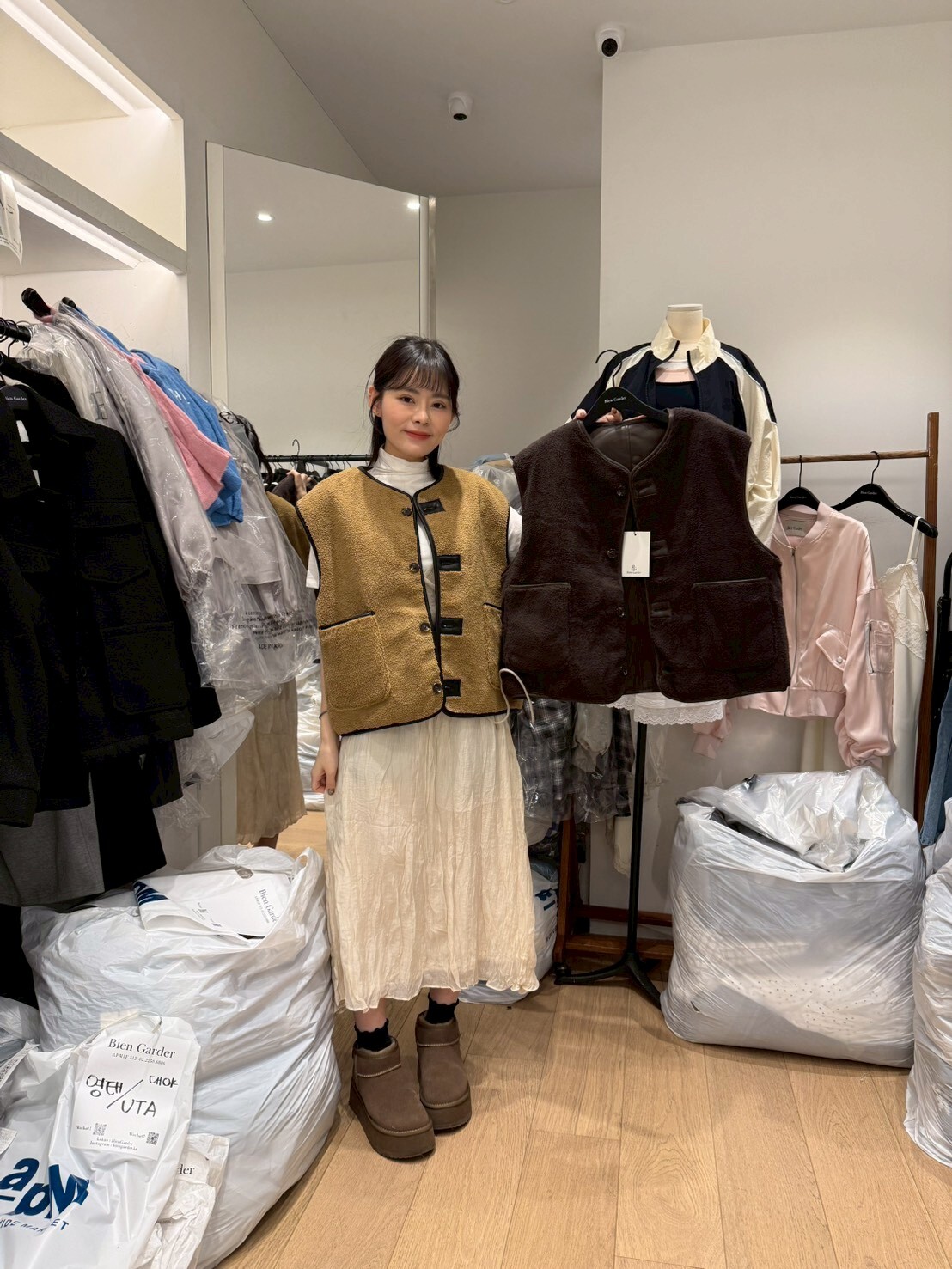 BG5410 雙面穿皮加羊羔毛背心 *特價* (優惠碼同充值購物金不適用)