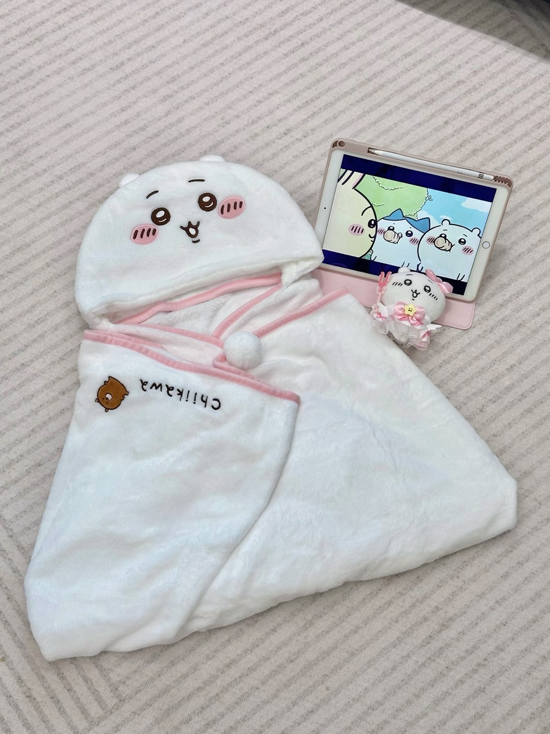 MINISO X CHIIKAWA 吉伊卡哇 連帽 午睡毯