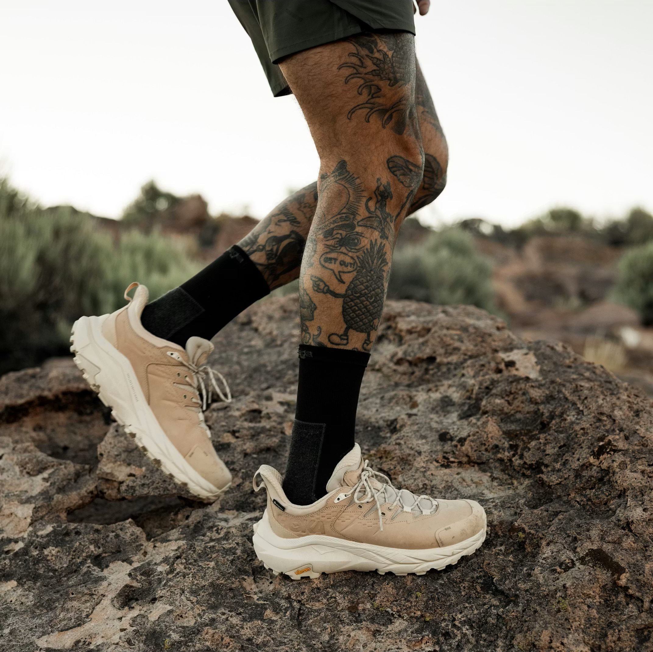 [現貨] Men's Hoka One One Kaha 2 Low Gore-Tex [Shifting Sand]