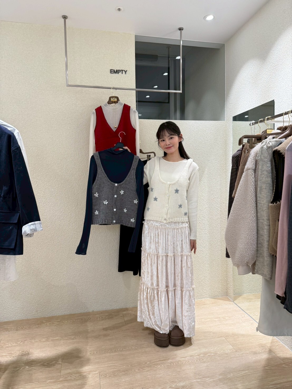 EP5410 花花針織背心外套 *特價* (優惠碼同充值購物金不適用)