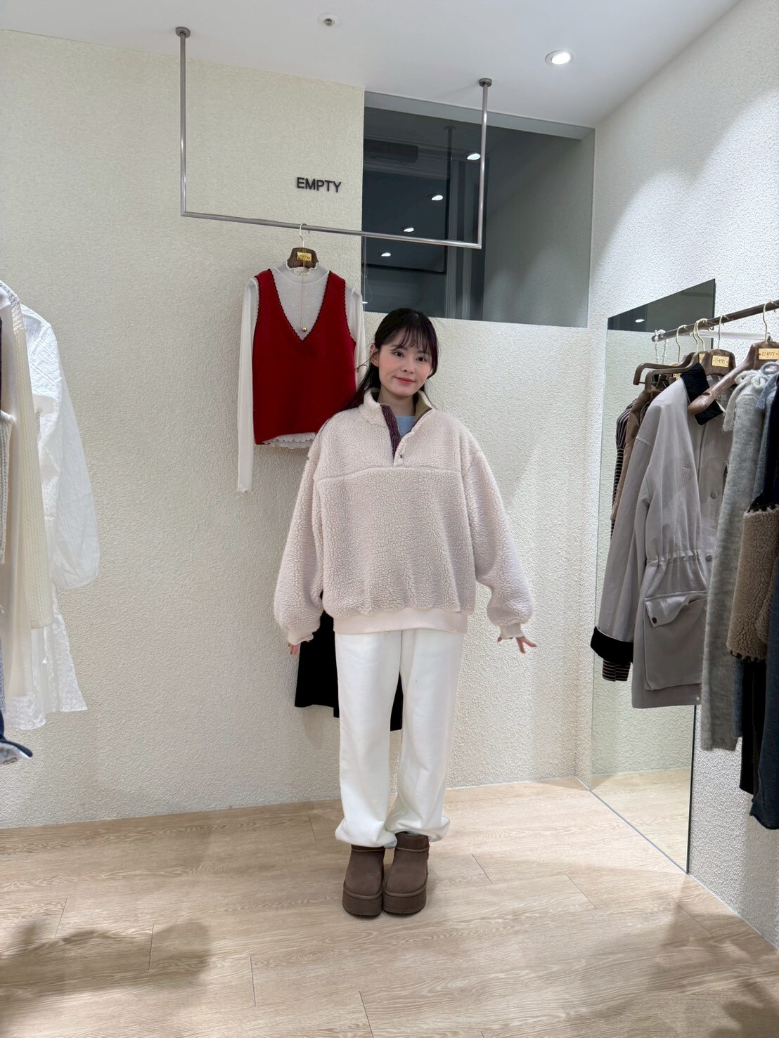 EP5401 毛利微高領長袖上衣 *特價* (優惠碼同充值購物金不適用)