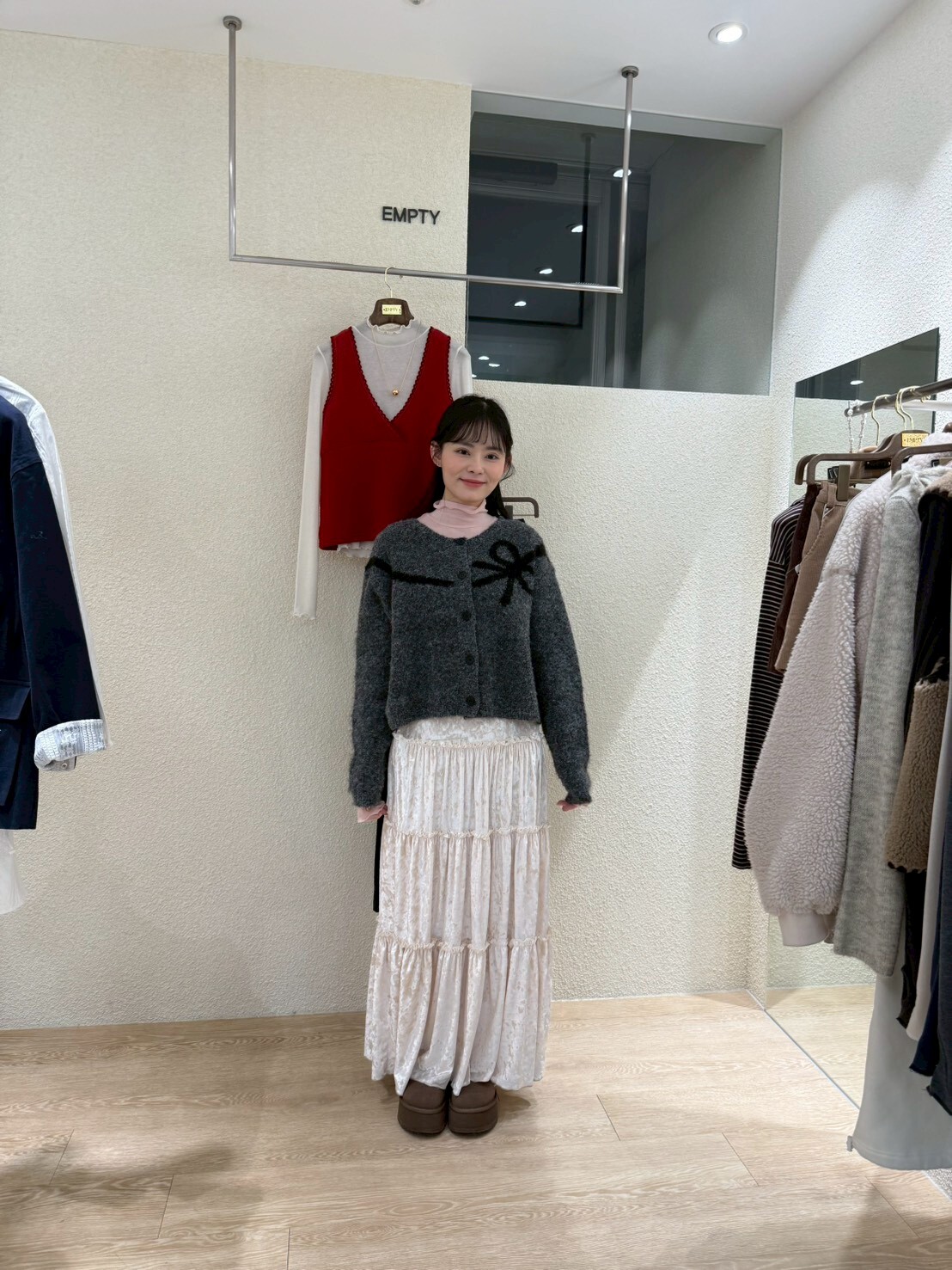 EP5404 橡根腰蛋糕絨布長裙 *特價* (優惠碼同充值購物金不適用)