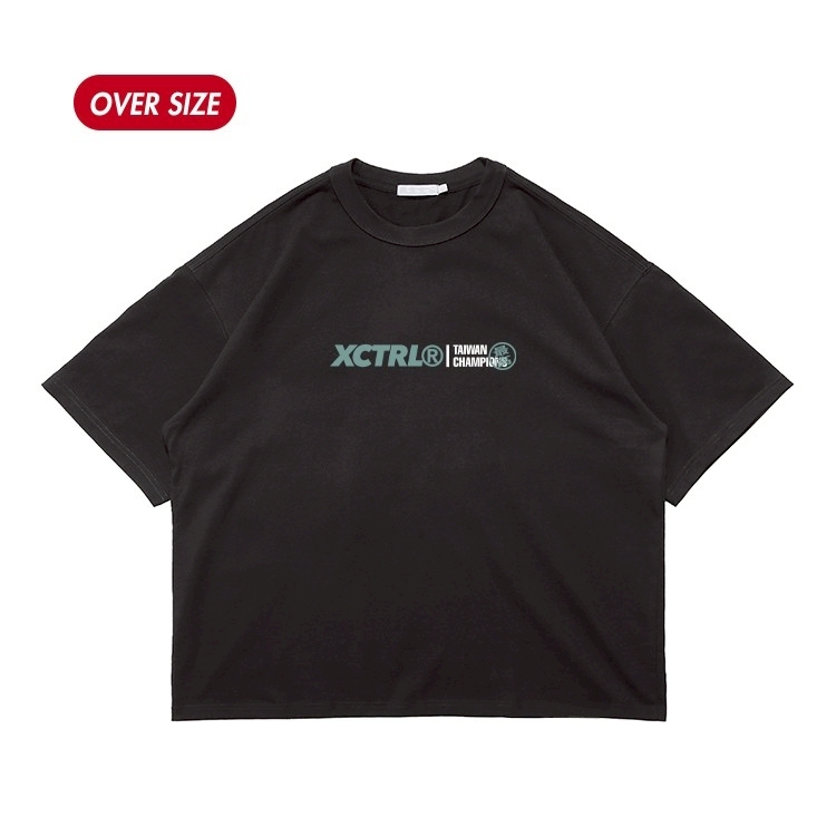 XCTRL 世界制霸寬版短T-黑