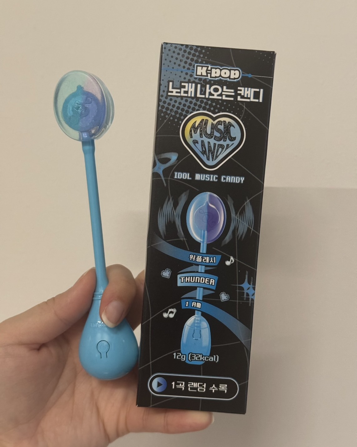 <嘴裡開演唱會🎵> CU 韓國超商 Idol Music Candy 播音樂 棒棒糖