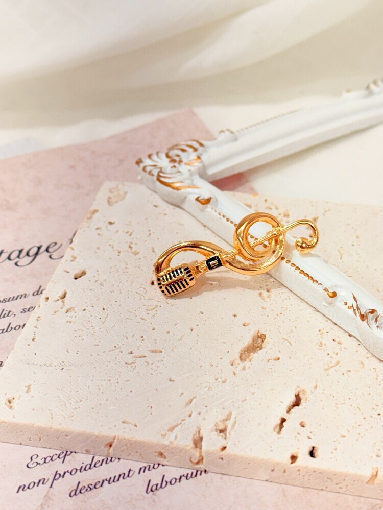 麥克風金色音符別針