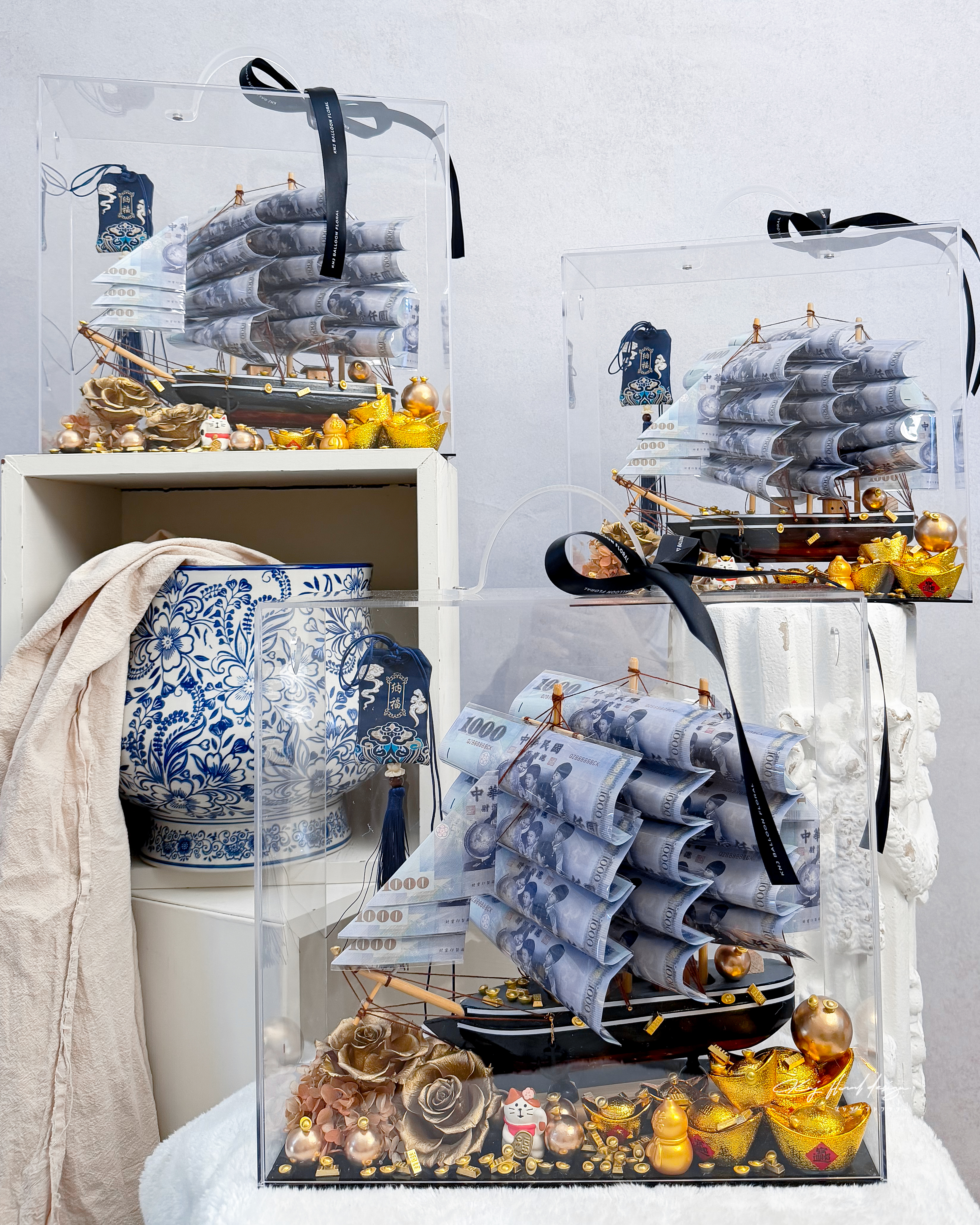 金帆萬貫・招財鈔票船永生花 千元款