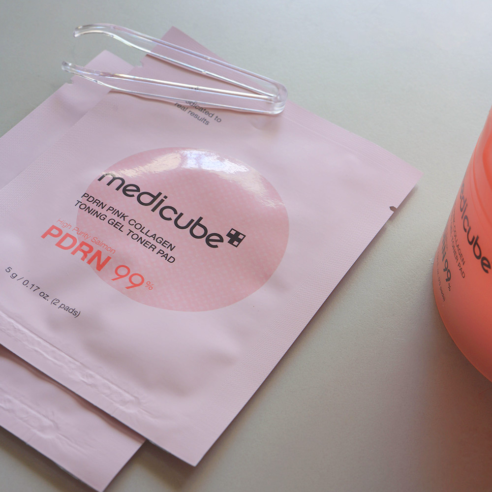 Medicube PDRN 粉紅膠原凝膠爽膚棉組 (70片+10片)