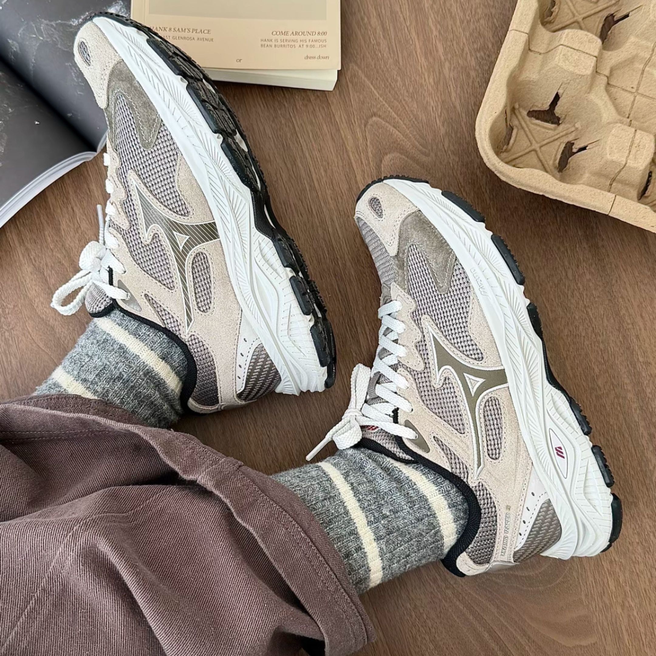 NICEDAY 代購 Mizuno Racer S 焙茶 灰 復古 奶茶 卡其 奶茶灰 復古 慢跑 D1GH253507