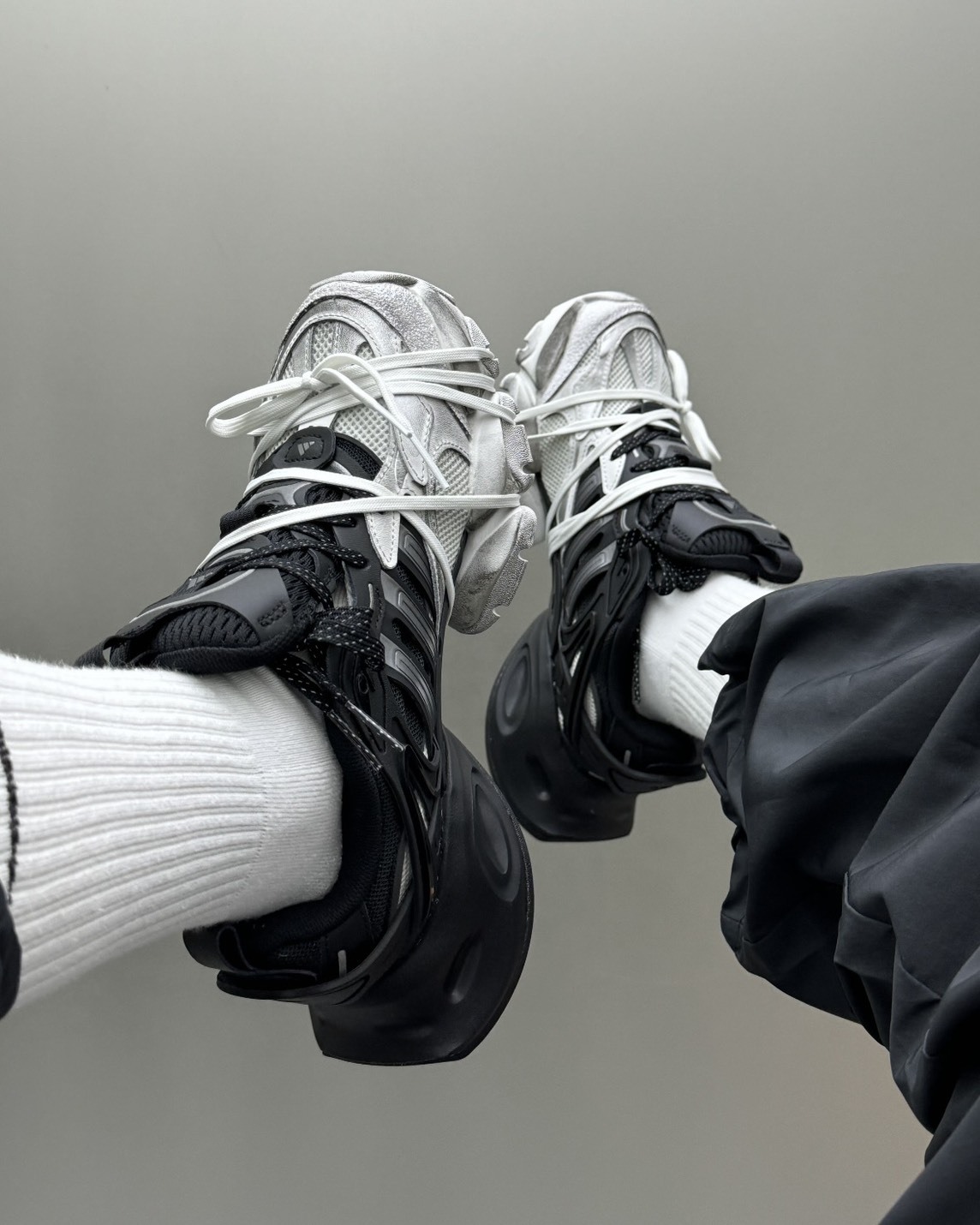 <3XL平替款!!!>Adidas XLG Runner Deluxe "Black Grey Split"仿舊 復古 老爹鞋 黑灰