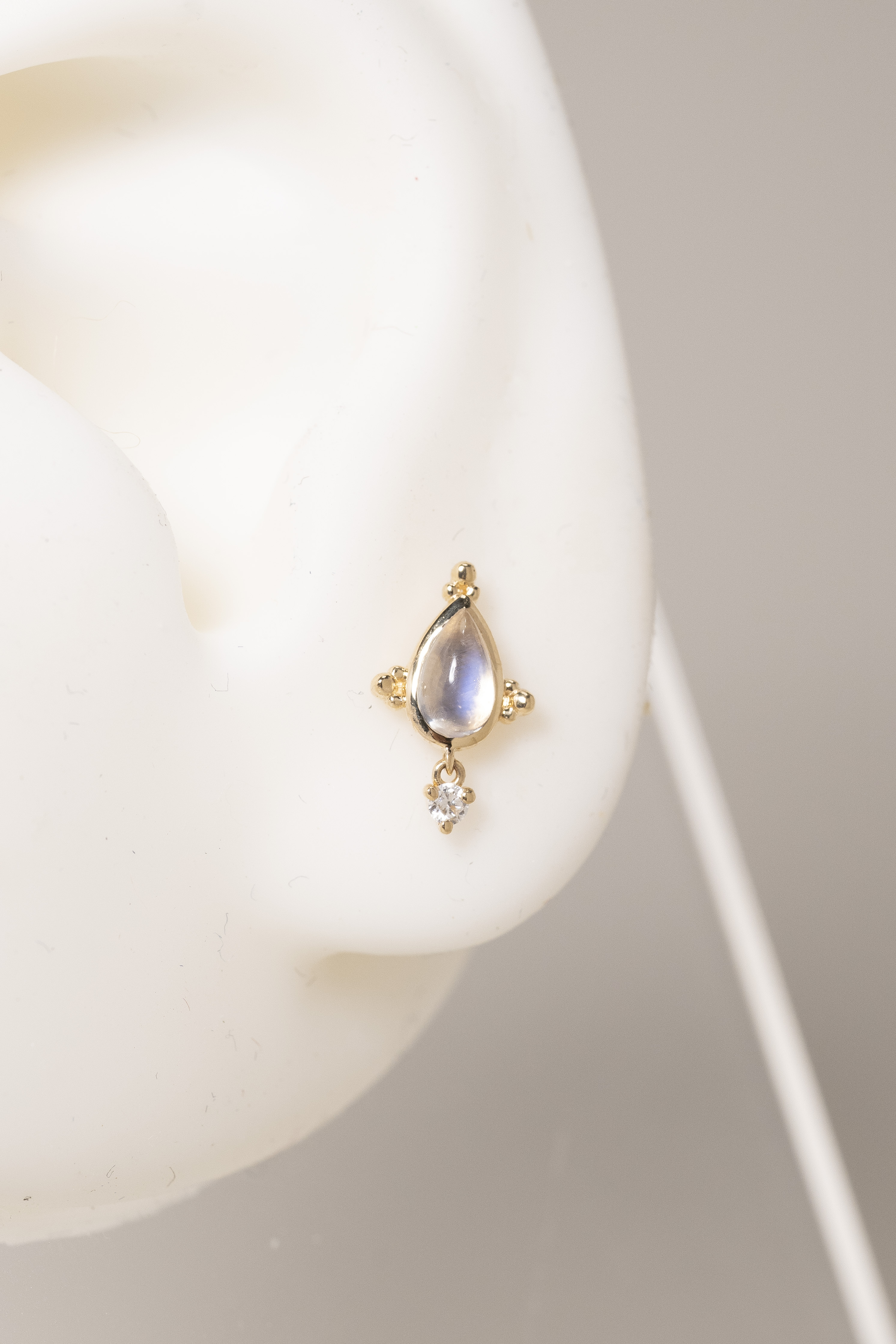 18K Moonstone Diamond  Single pc earring