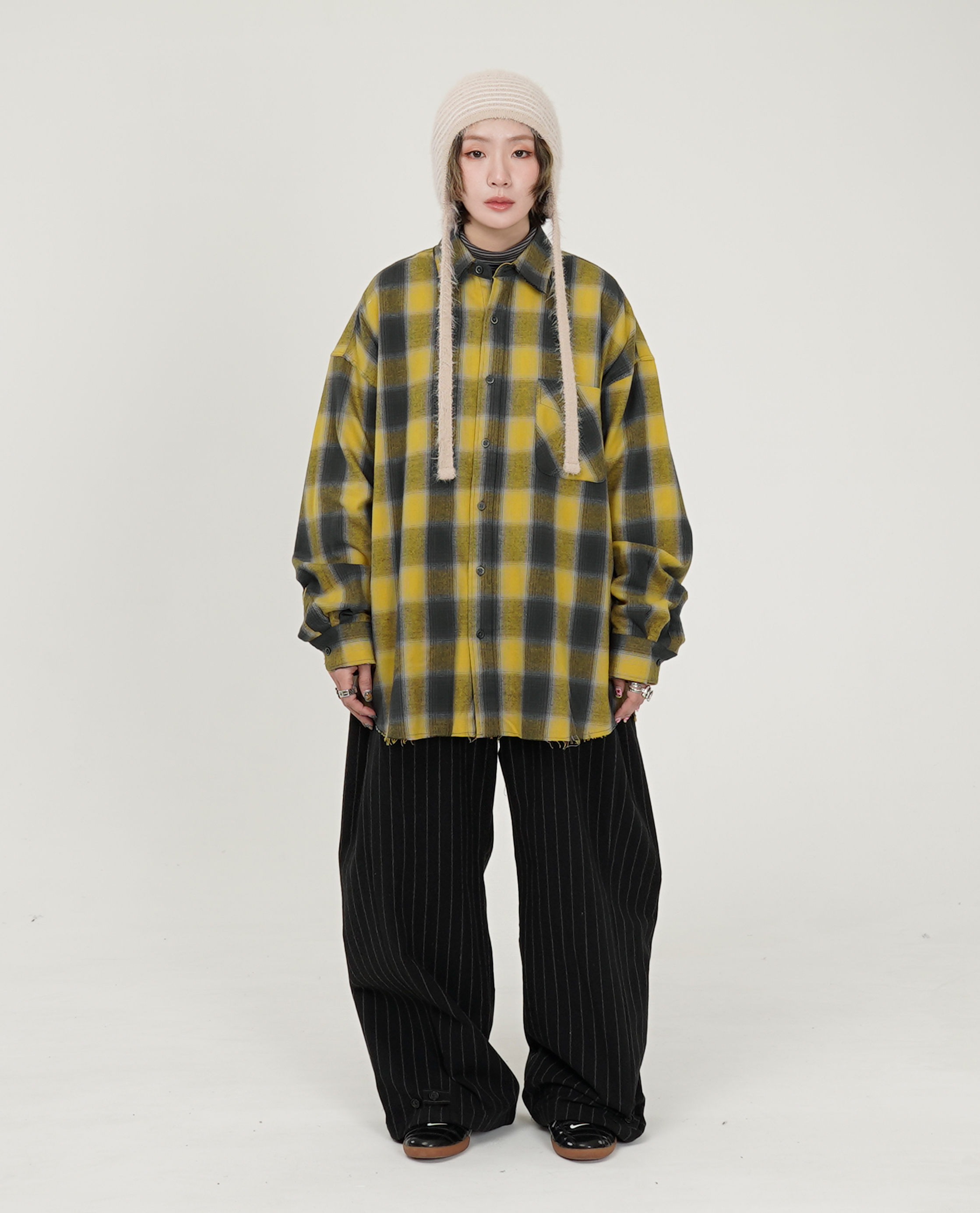 不收邊格紋襯衫