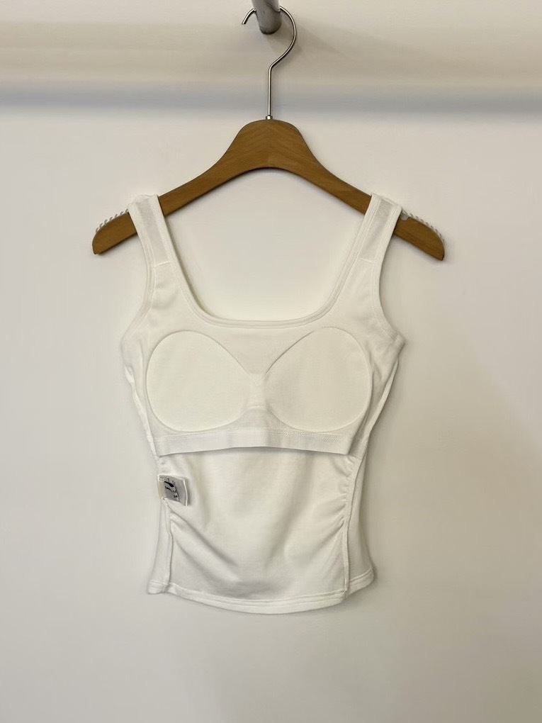 #228N701 無憂無束感，方領褶褶背心 Bra top