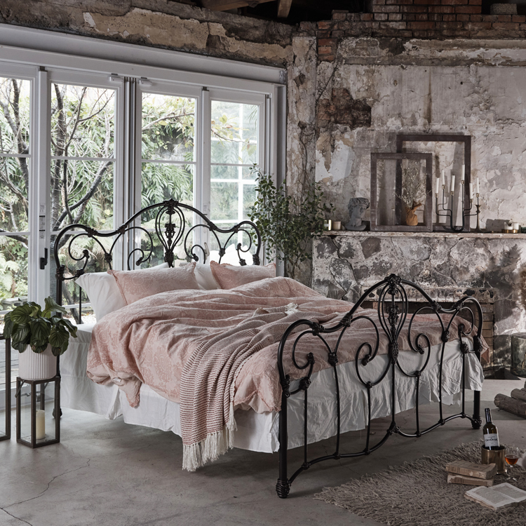 皇家系列-維多利亞 鐵床架