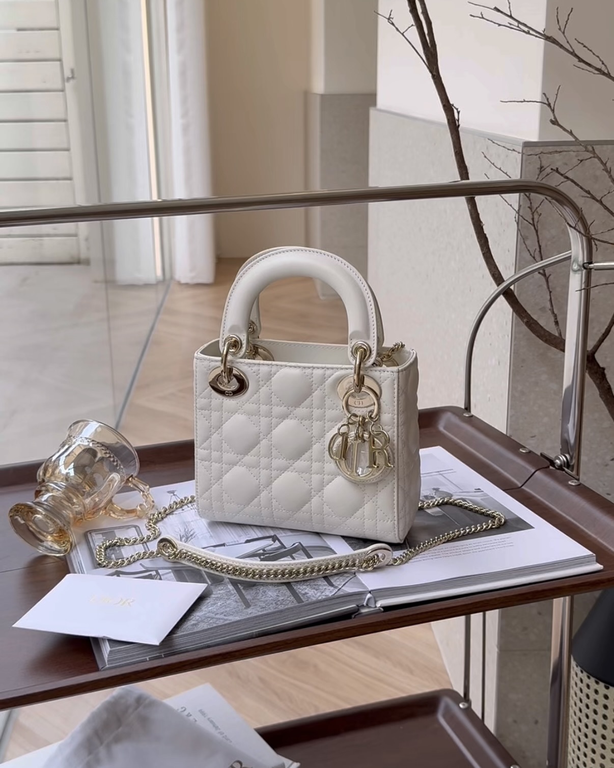 DIOR｜LADY DIOR 迷你包 奶白色