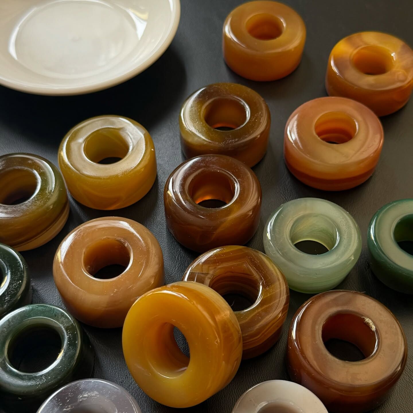 [原石] 瑪瑙 水晶球座