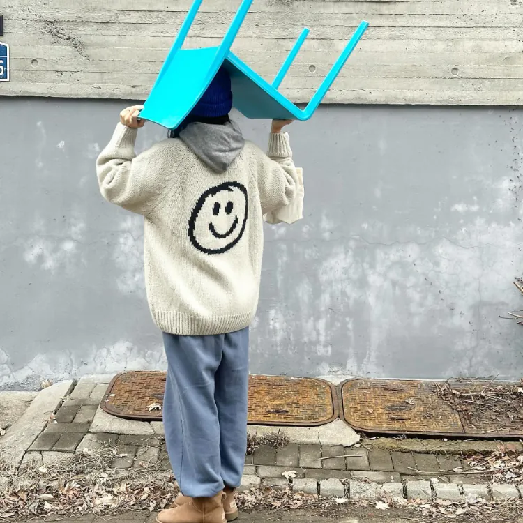 韓國 ooowl 童趣塗鴉羊毛外套 笑臉 Big Smile 米色