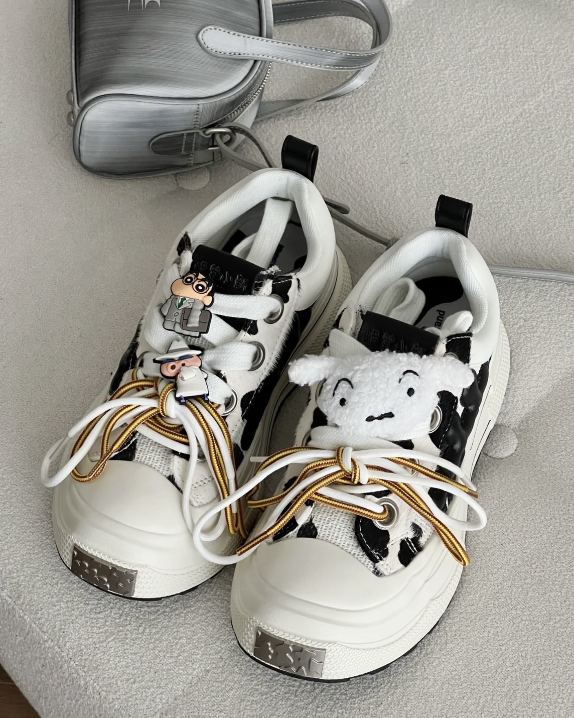 SHOOT BRAND x 蠟筆小新 厚底 增高 乳牛紋 白色