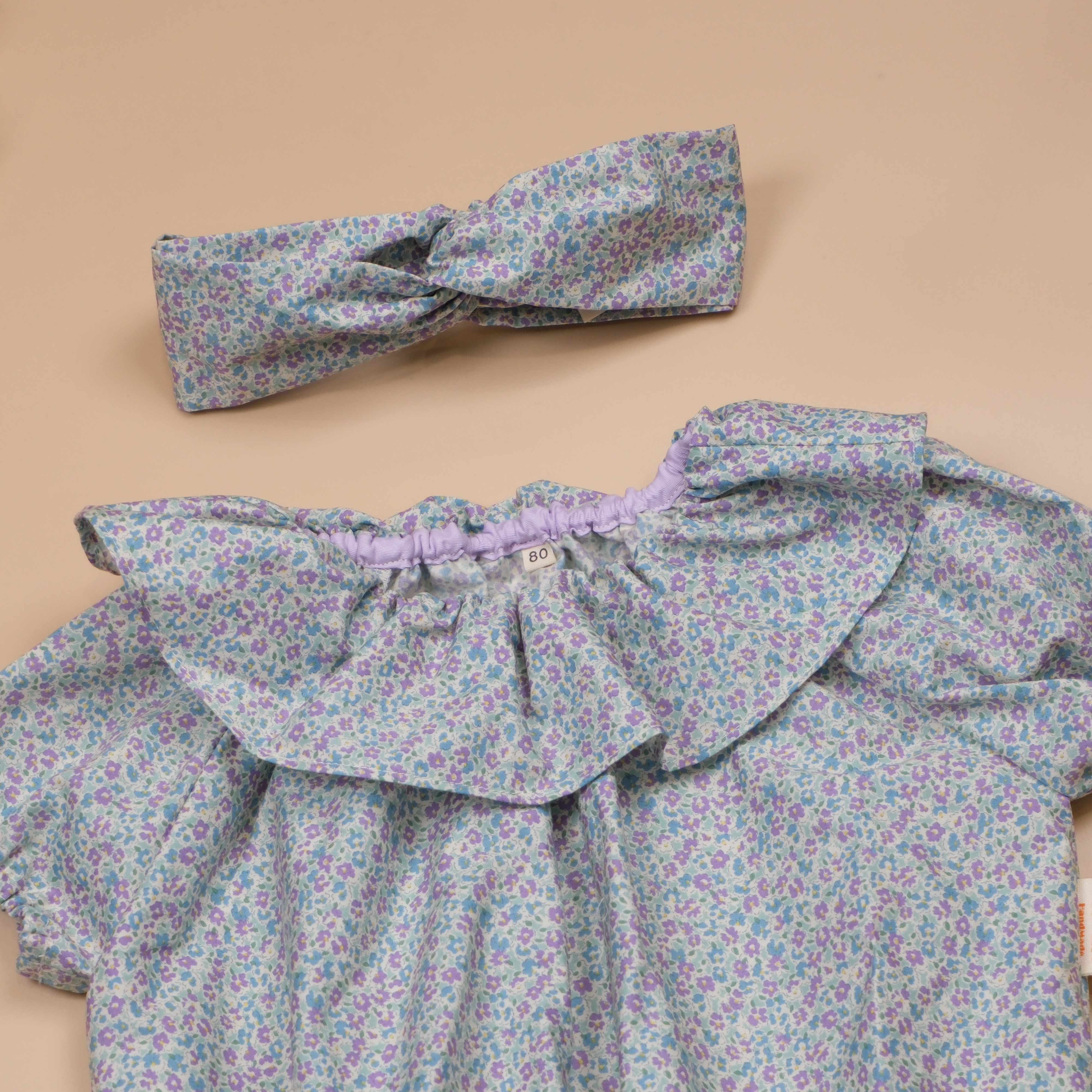 花邊咚咚系列 ❉ 藍紫迷你小碎花 ❉ 大領片連身包屁衣