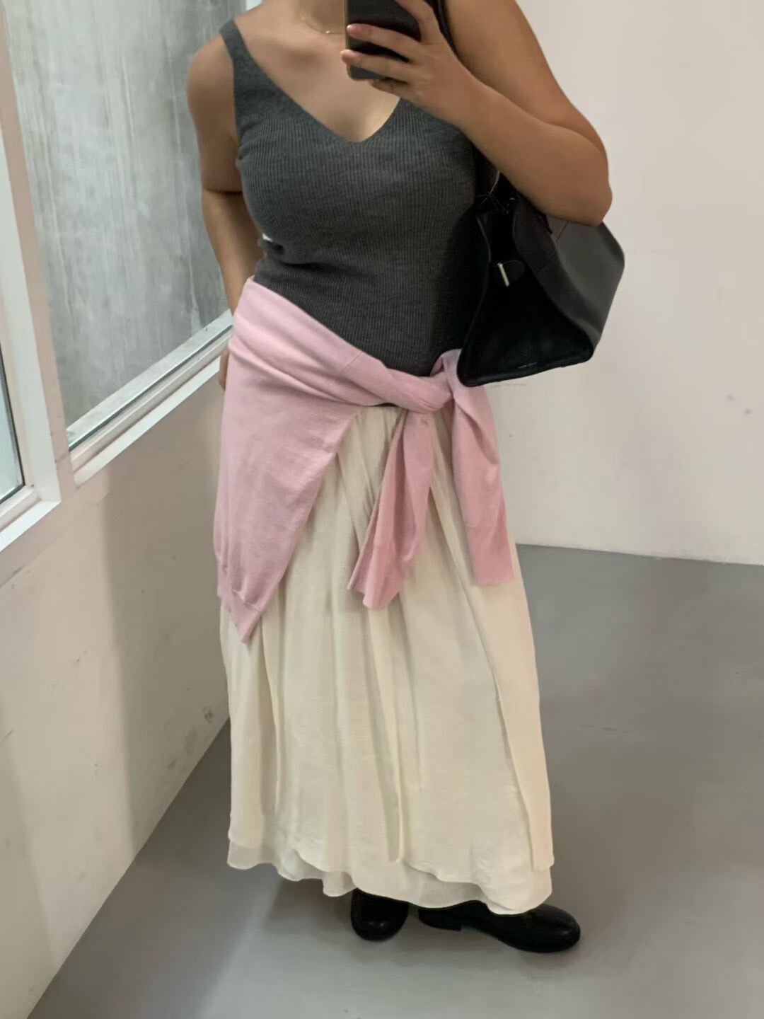 百搭色系V領彈力螺紋背心上衣 / 4色