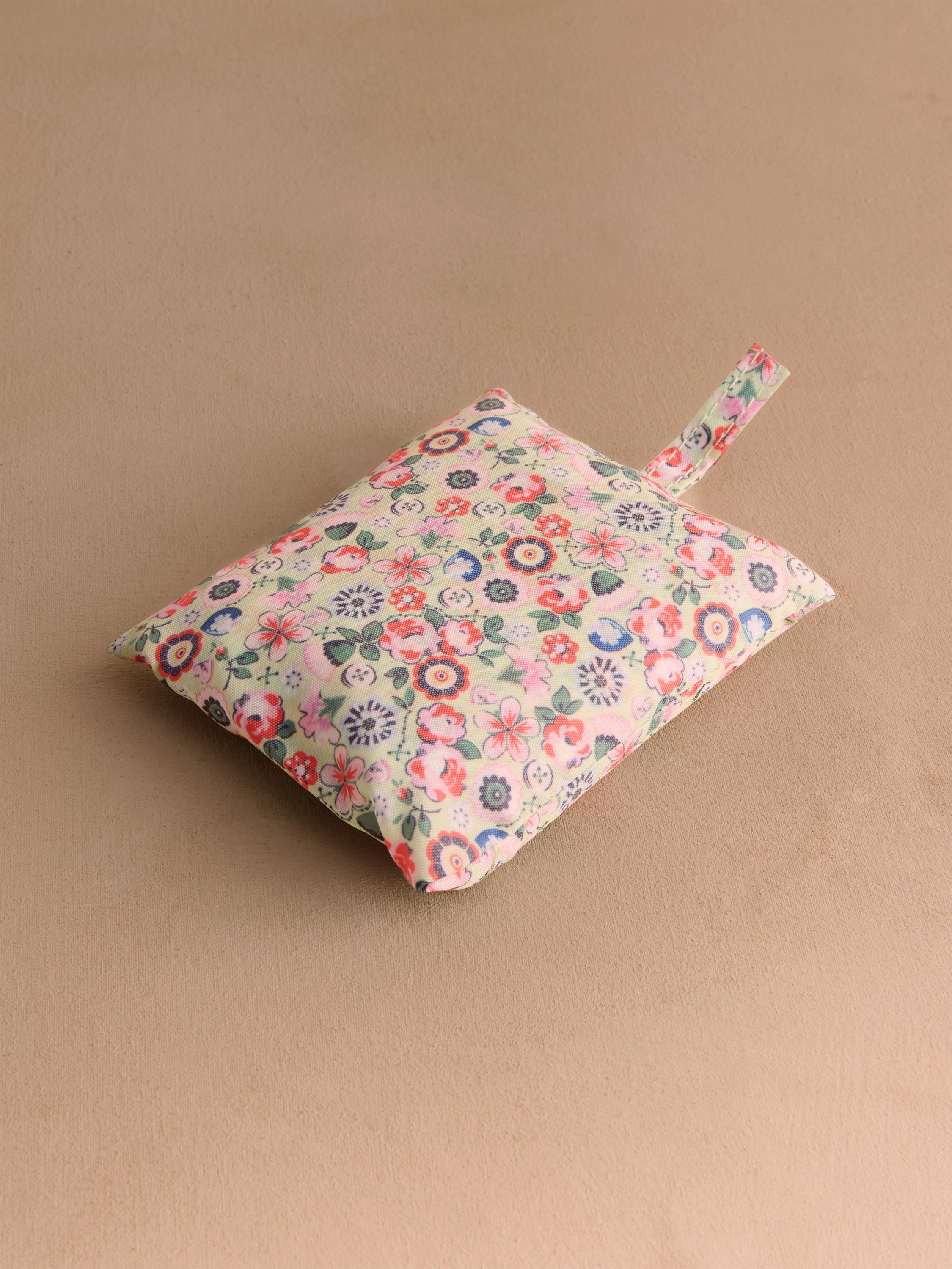 Pearly Queen Ditsy 輕便型環保購物袋