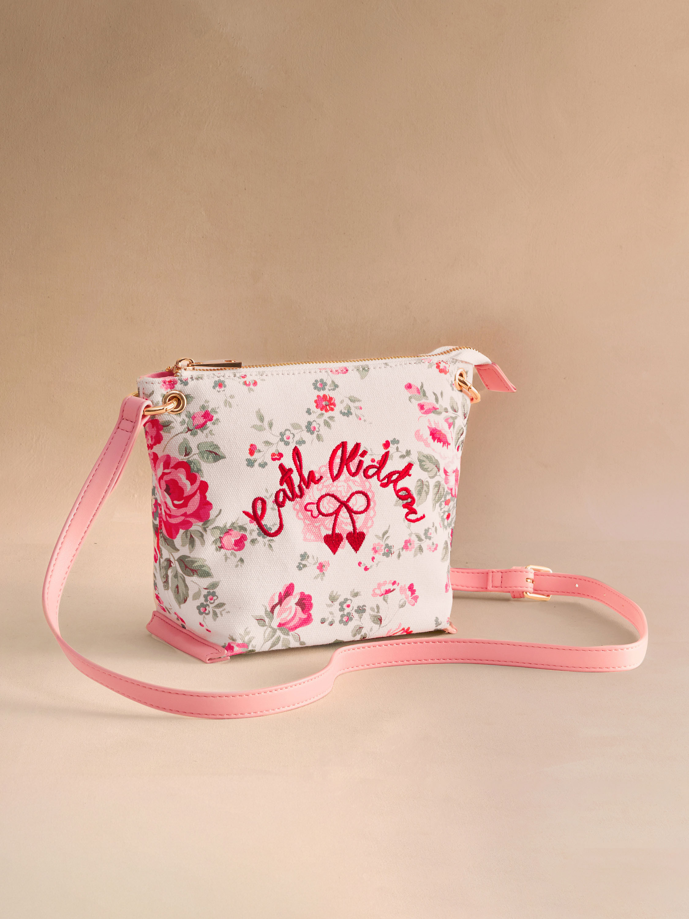 Hackney Rose 立體梯形斜背包