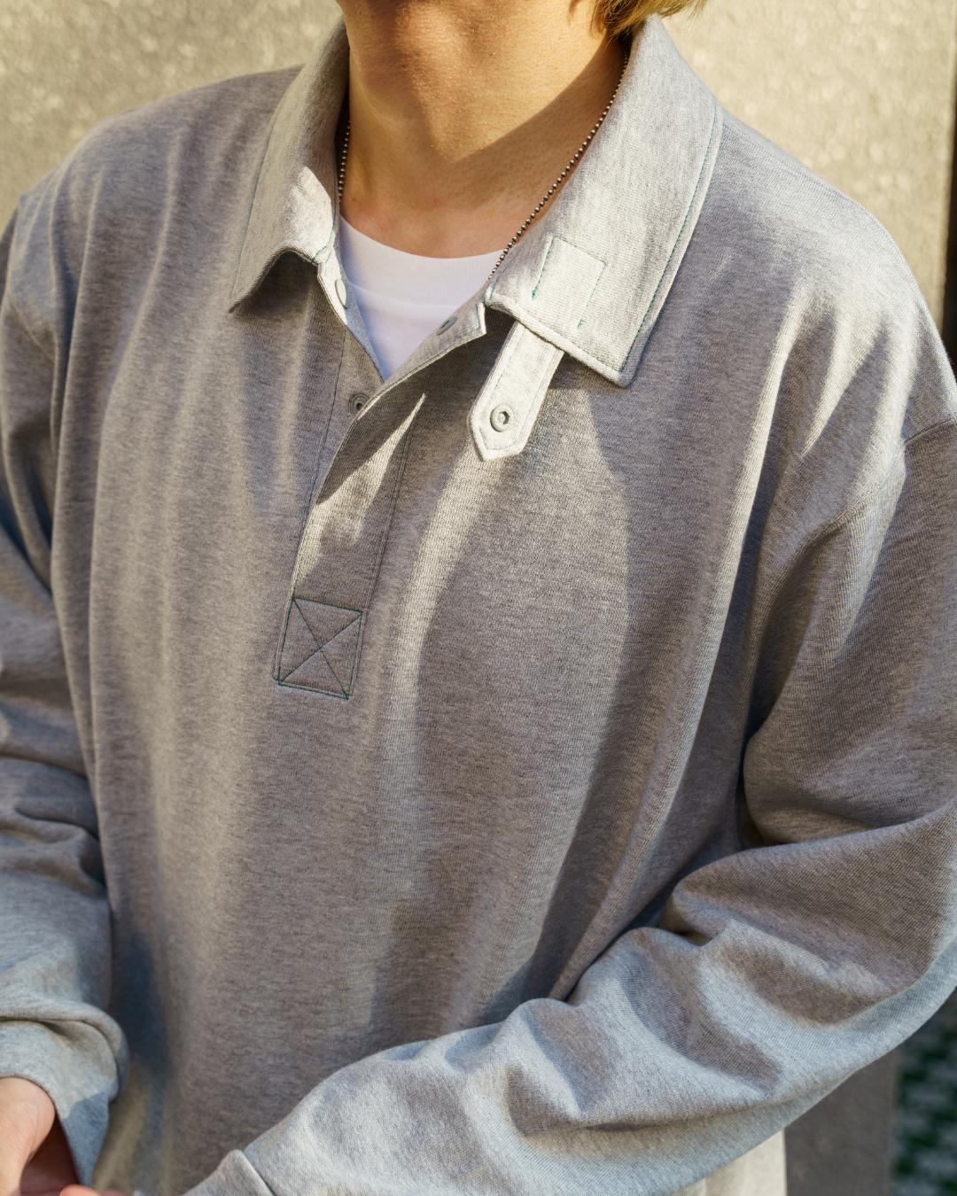 mocT｜PLATING JERSEY HALF BUTTON SWEAT PO