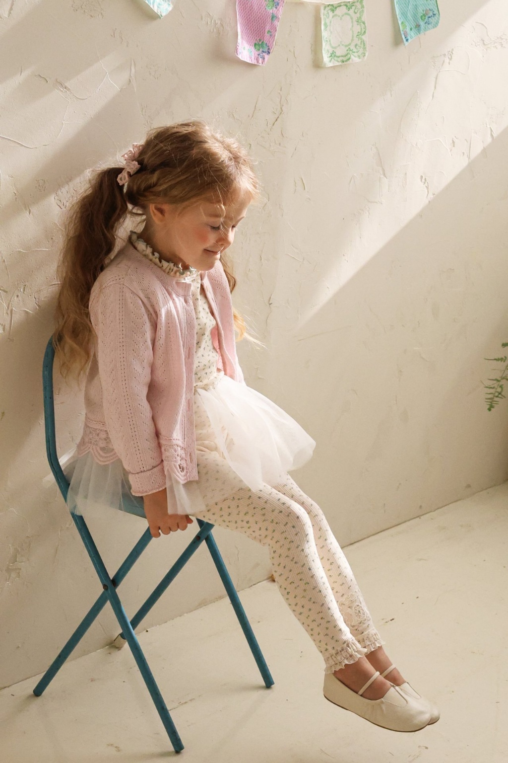 正韓春FLO三色蕾絲小標內搭褲