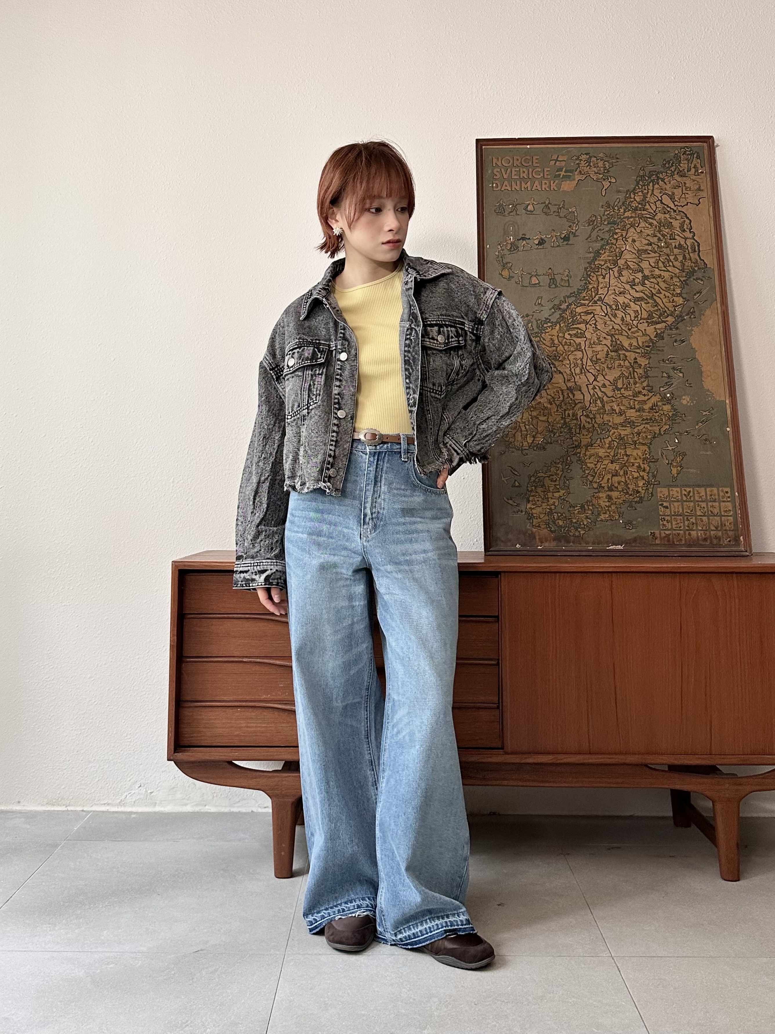 9817 | 重磅水洗短身蘇蘇邊牛仔褸