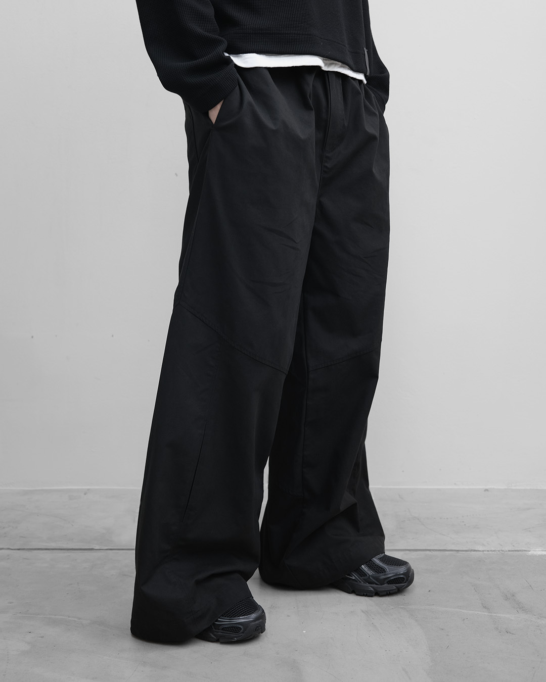 Anonymous Talking｜F25-P10 - Baggy Trousers (Black)