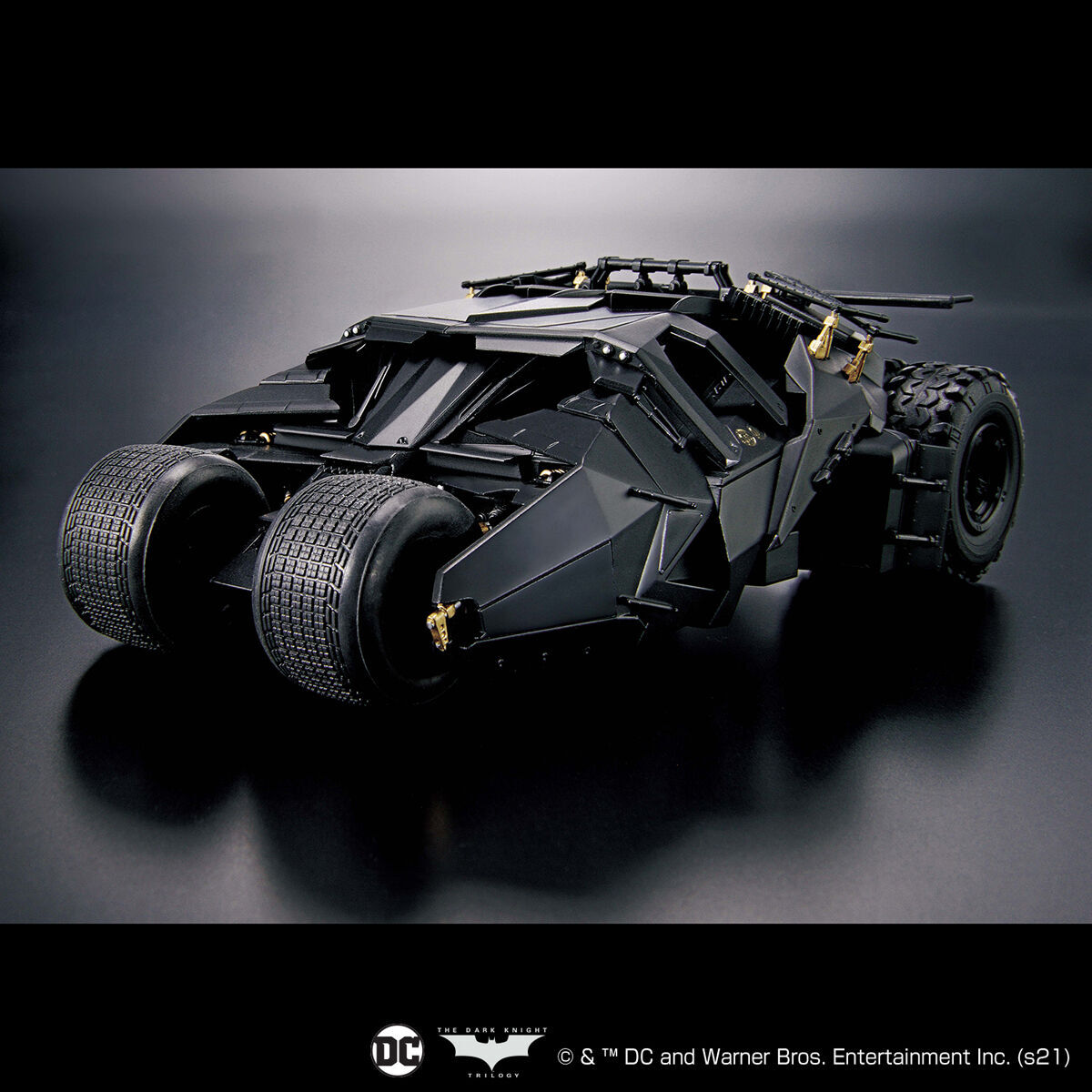 [DC] 1/35 SCALE MODEL KIT BATMOBILE (BATMAN BEGINS Ver.)