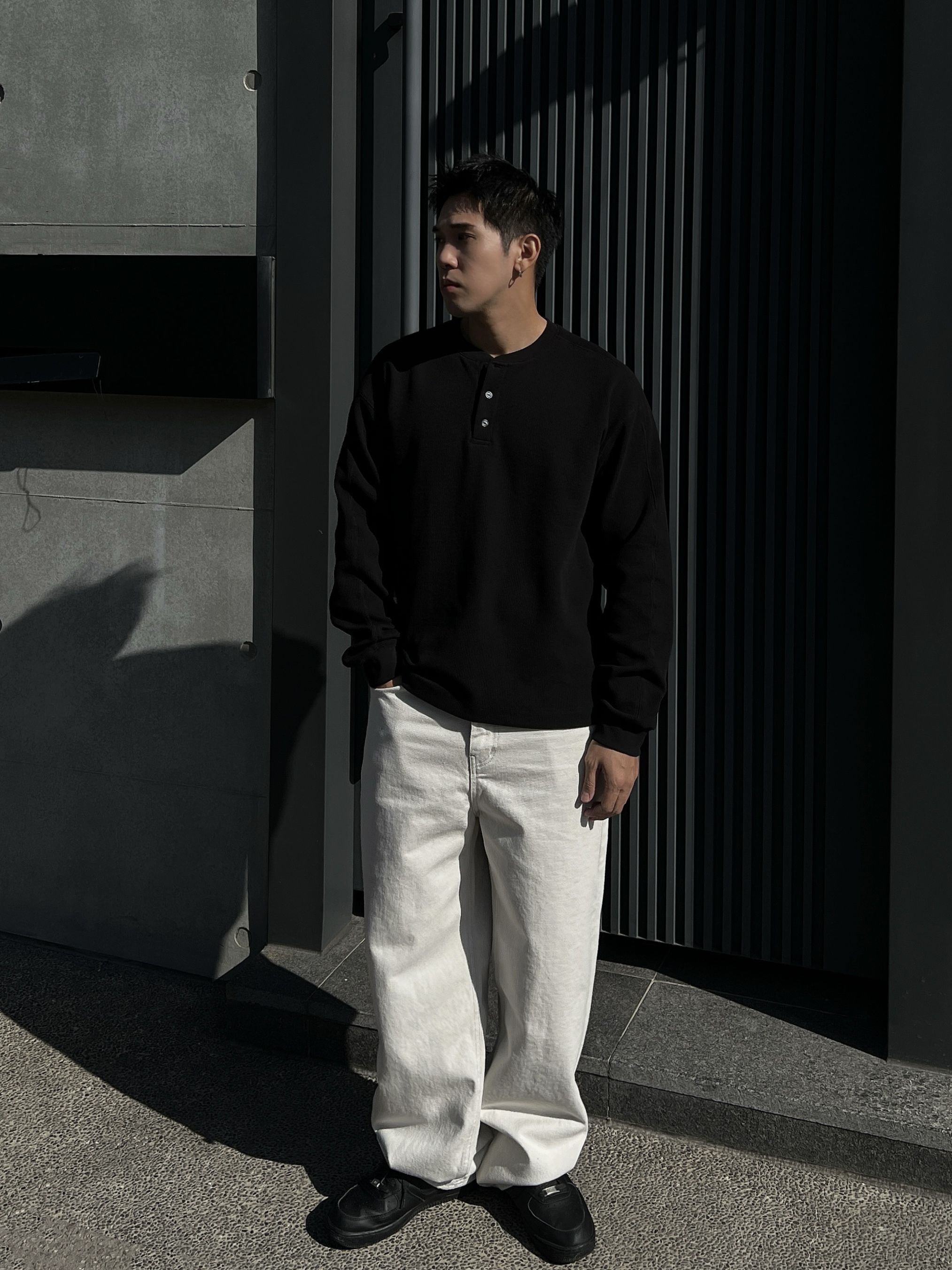 [1atm] 專利棉™-精梳亨利領長T