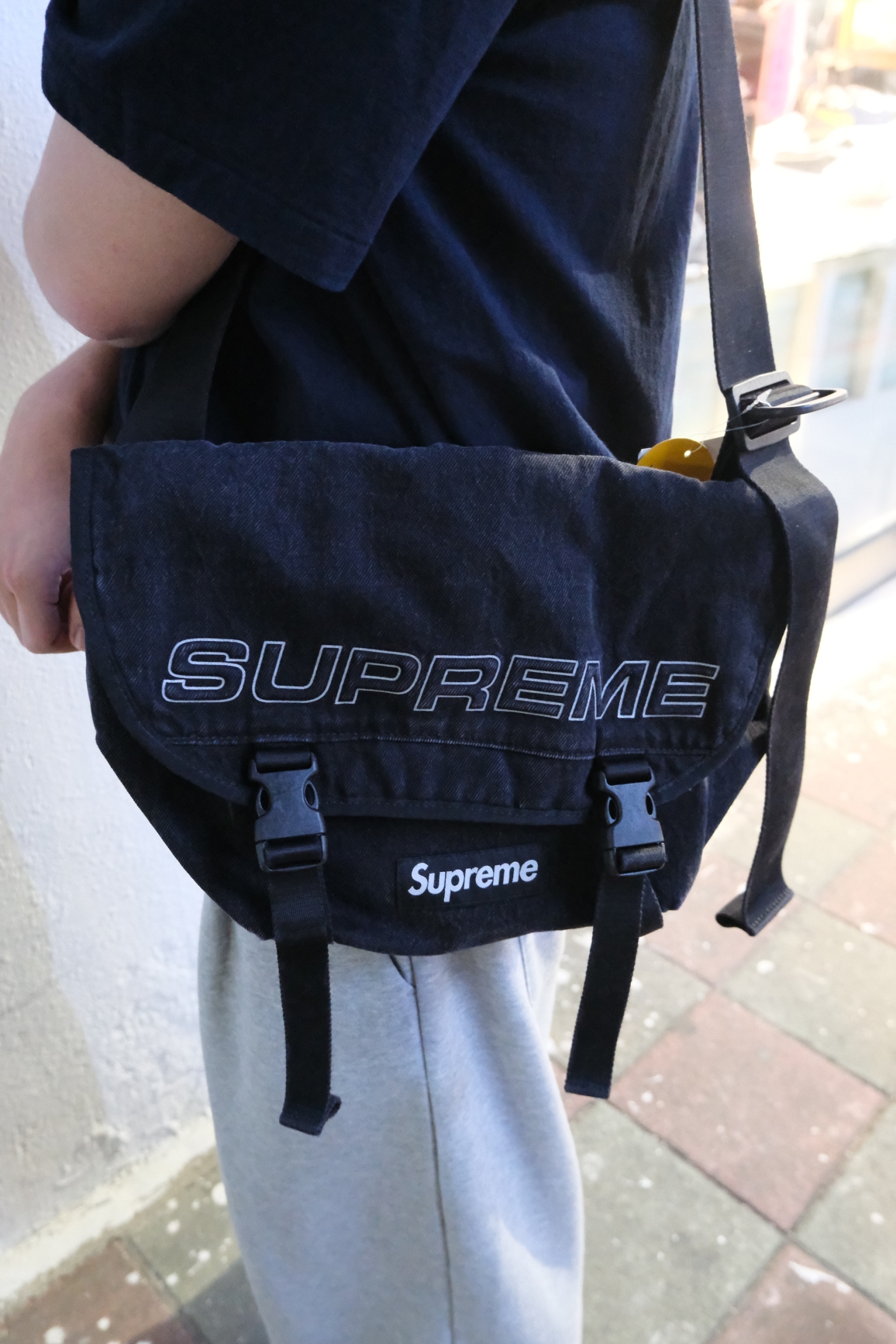 Supreme fw25 messenger bag 郵差包 fw25b14