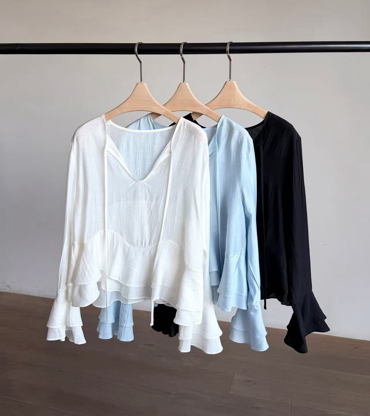 RD2620 荷葉袖Blouse