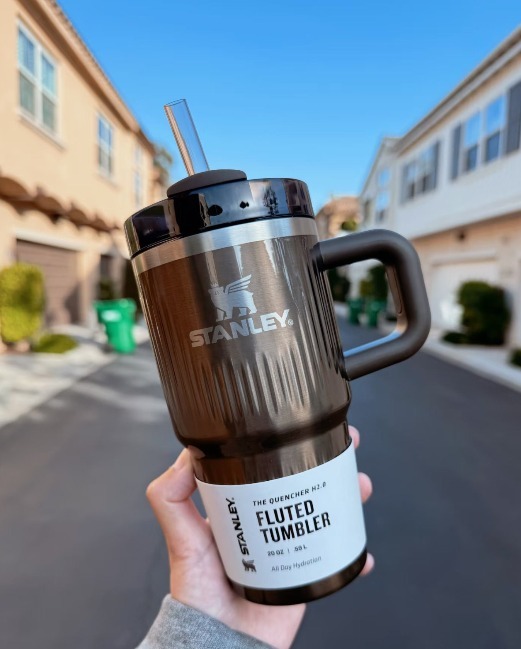 【預購】STANLEY Quencher H2.0 H013054 保溫杯 20oz (深棕色)