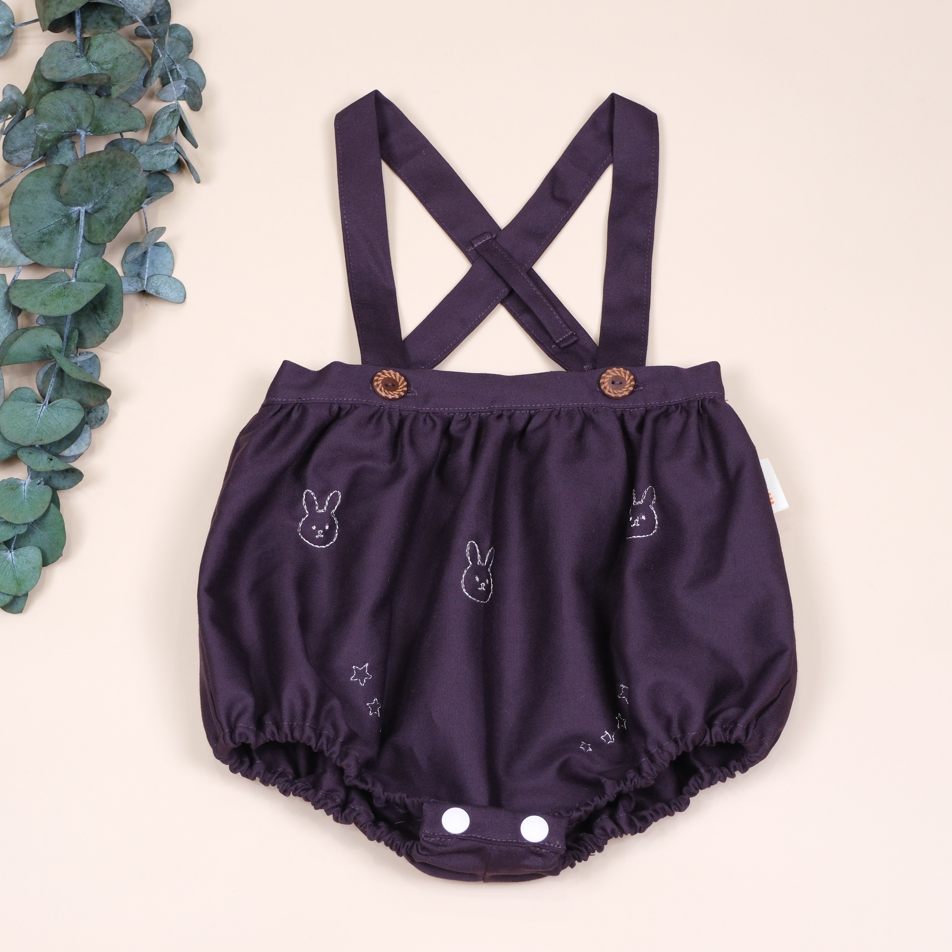 刺繡兔兔 ◈ 手作吊帶包屁衣 ◈ 煙紫