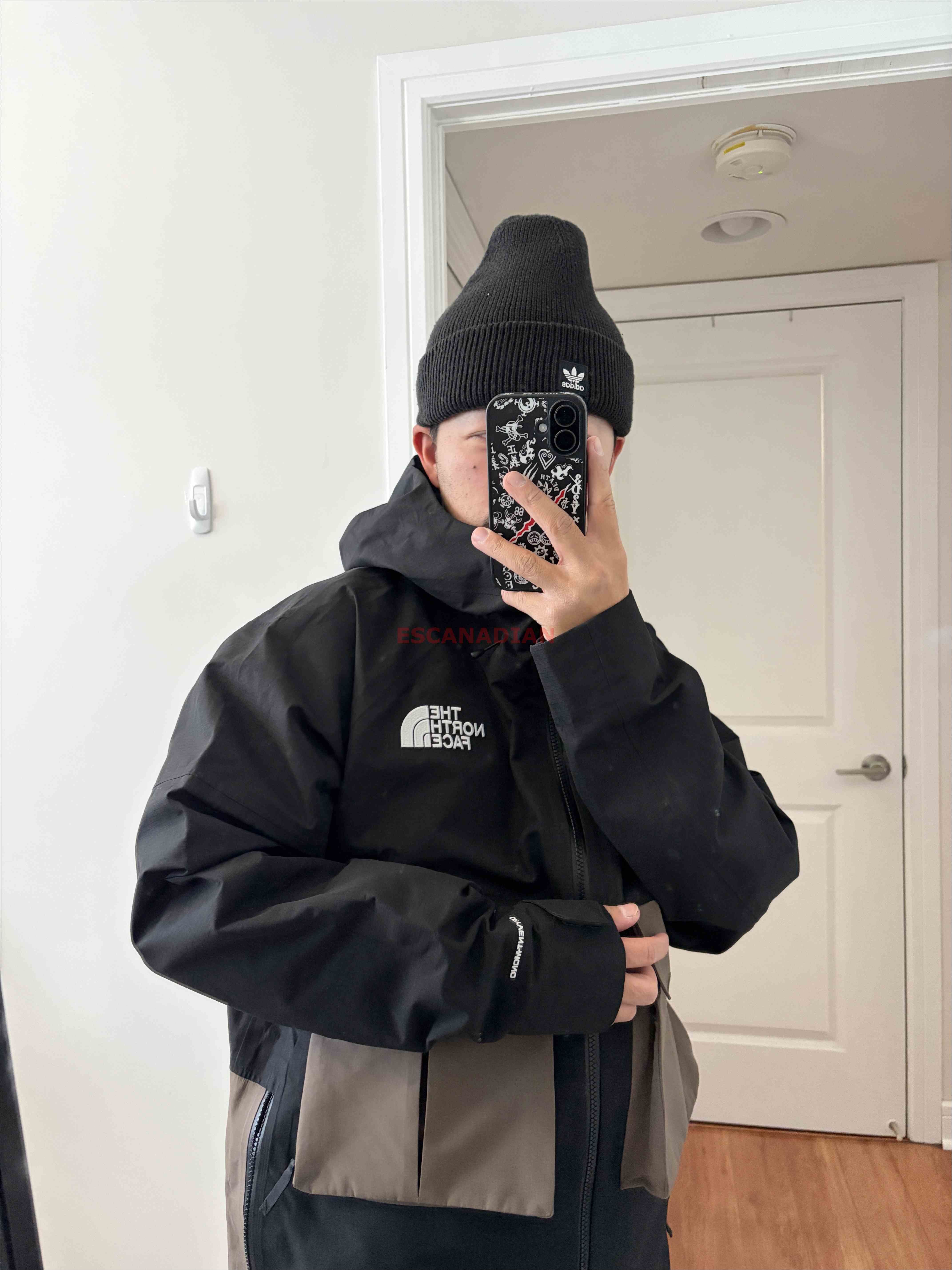 THE NORTH FACE 男大人 Dryvent-Mono雪衣級別 正反刺繡 大口袋設計 防水 防風 硬挺 外套 (可日常穿)