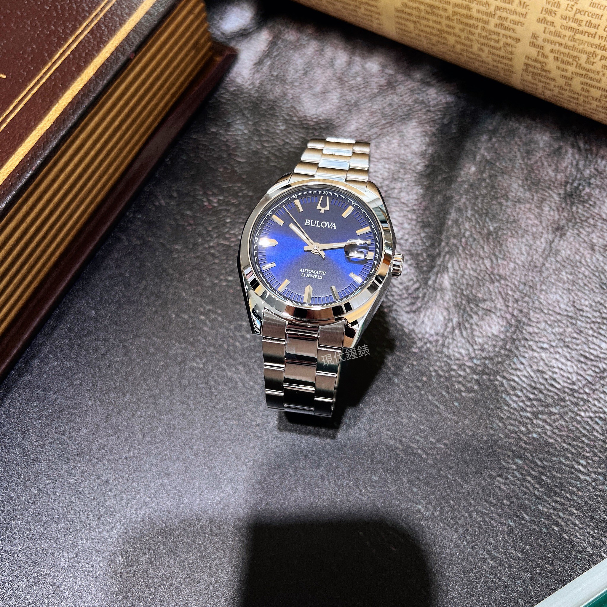 【BULOVA 寶路華】藍面自動機械腕錶96B436 39mm 現代鐘錶