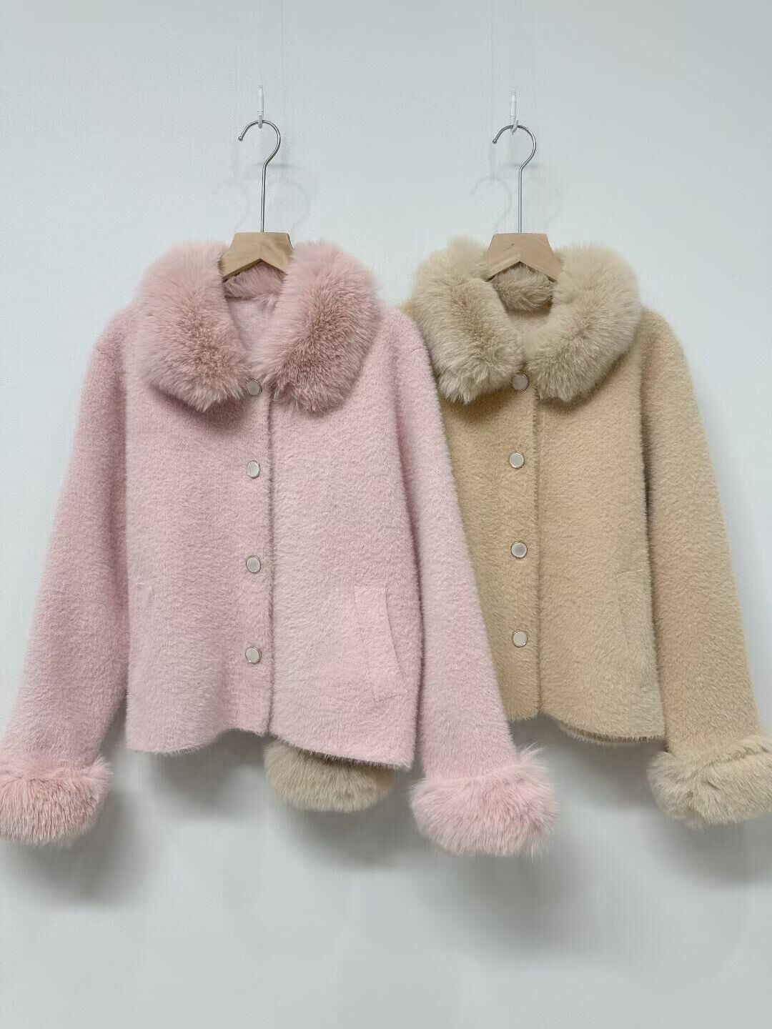 H807 名媛風毛絨邊外套