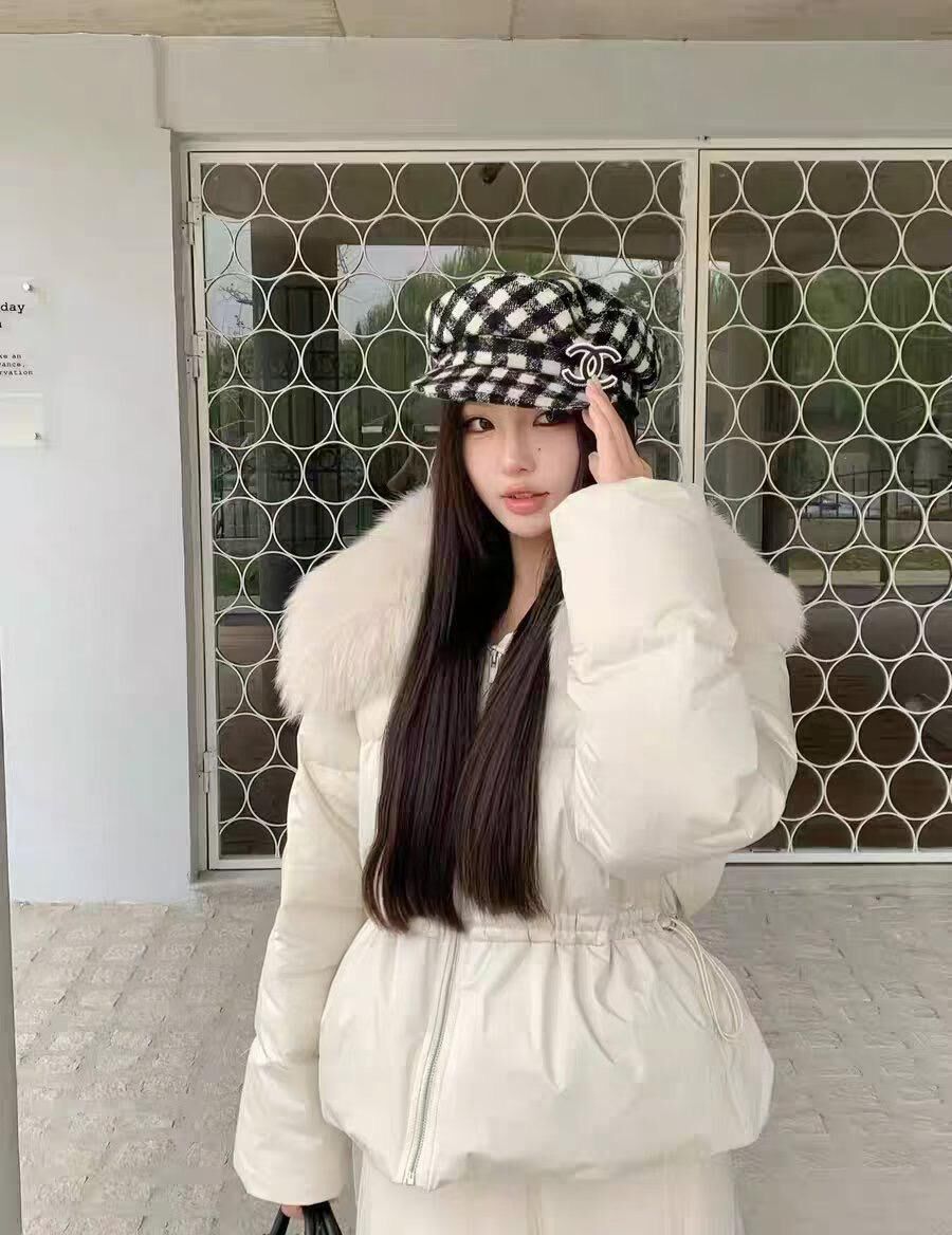 H833 柔軟質感毛領外套