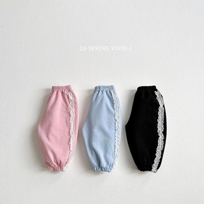 正韓春vividi 三色蕾絲拼接運動褲