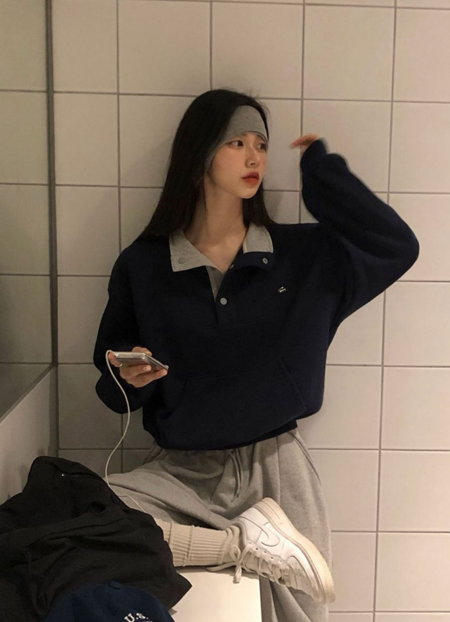 啪鈕拼色領衛衣(深藍色)