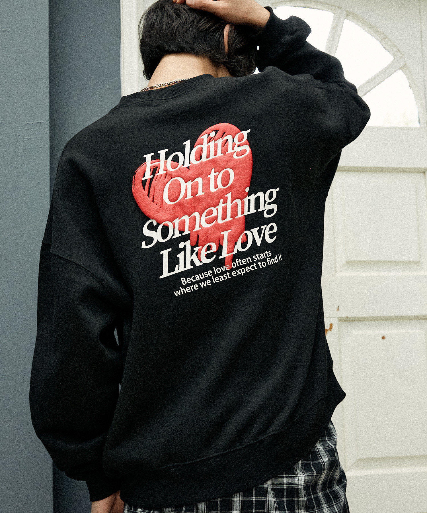 PUBLUX / Lovepop studio Heart GRAPHIC SWEAT