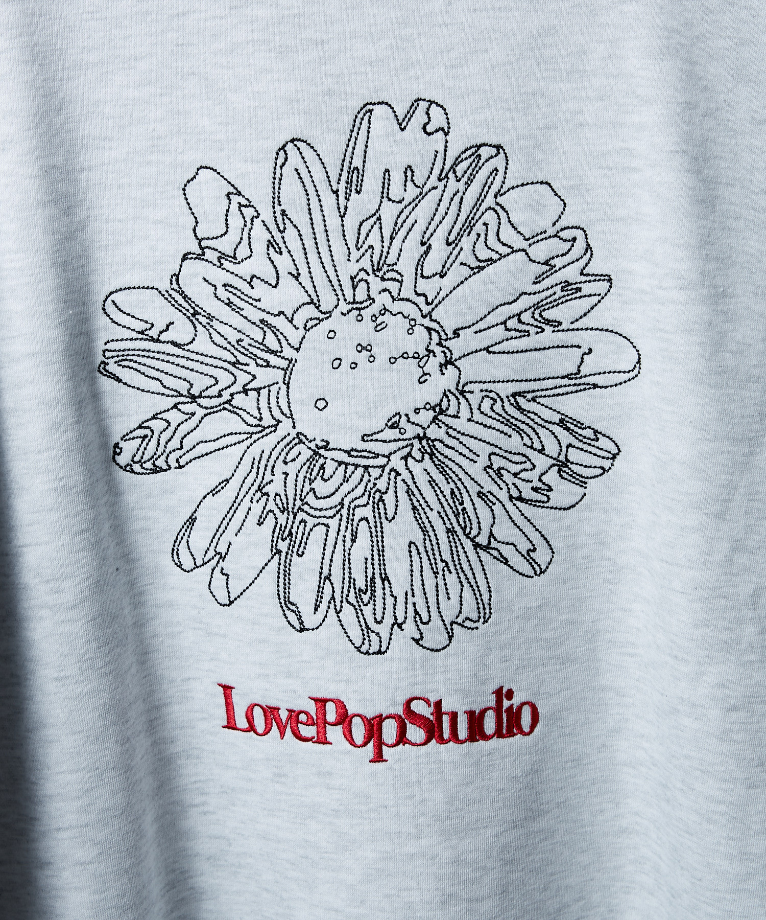 PUBLUX /  Lovepop studio Flower SWEAT