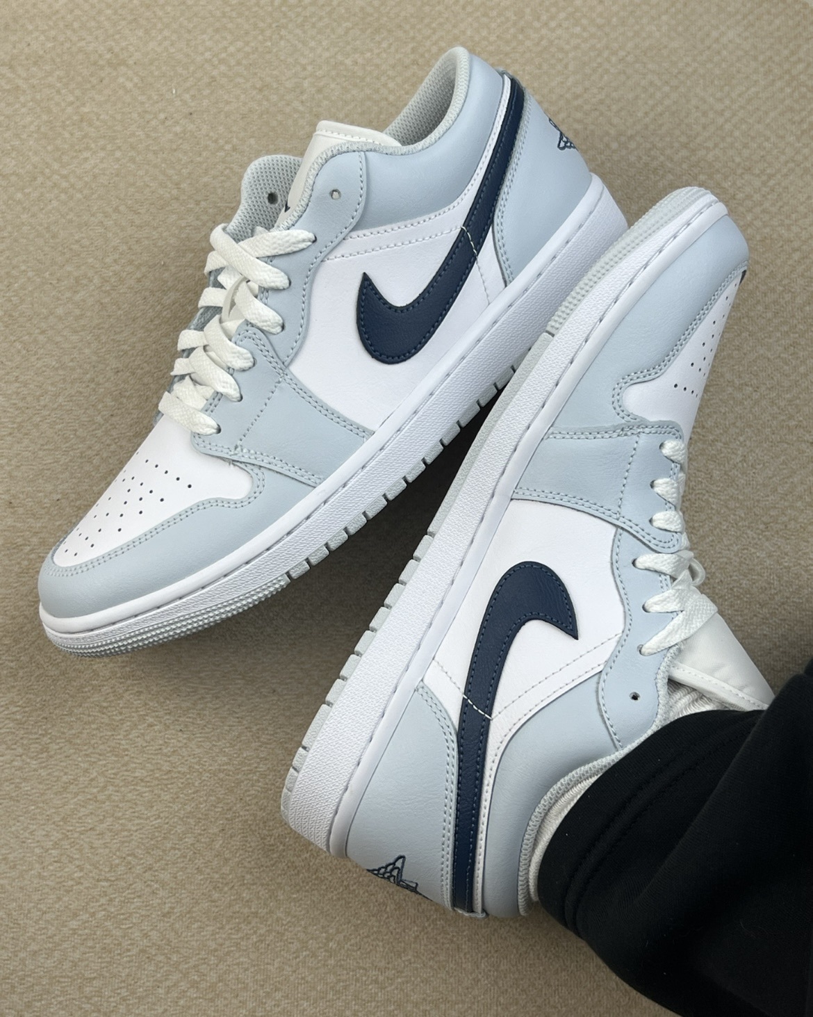 【逢甲 FUZZY】Air Jordan 1 Low Squadron Blue 海洋藍 553558-400